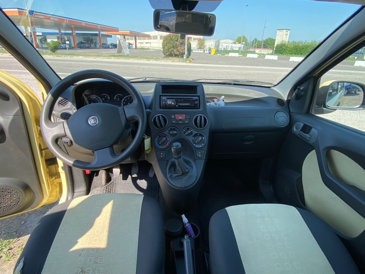Fiat Panda 1.2 Dynamic Natural Power - immagine 9