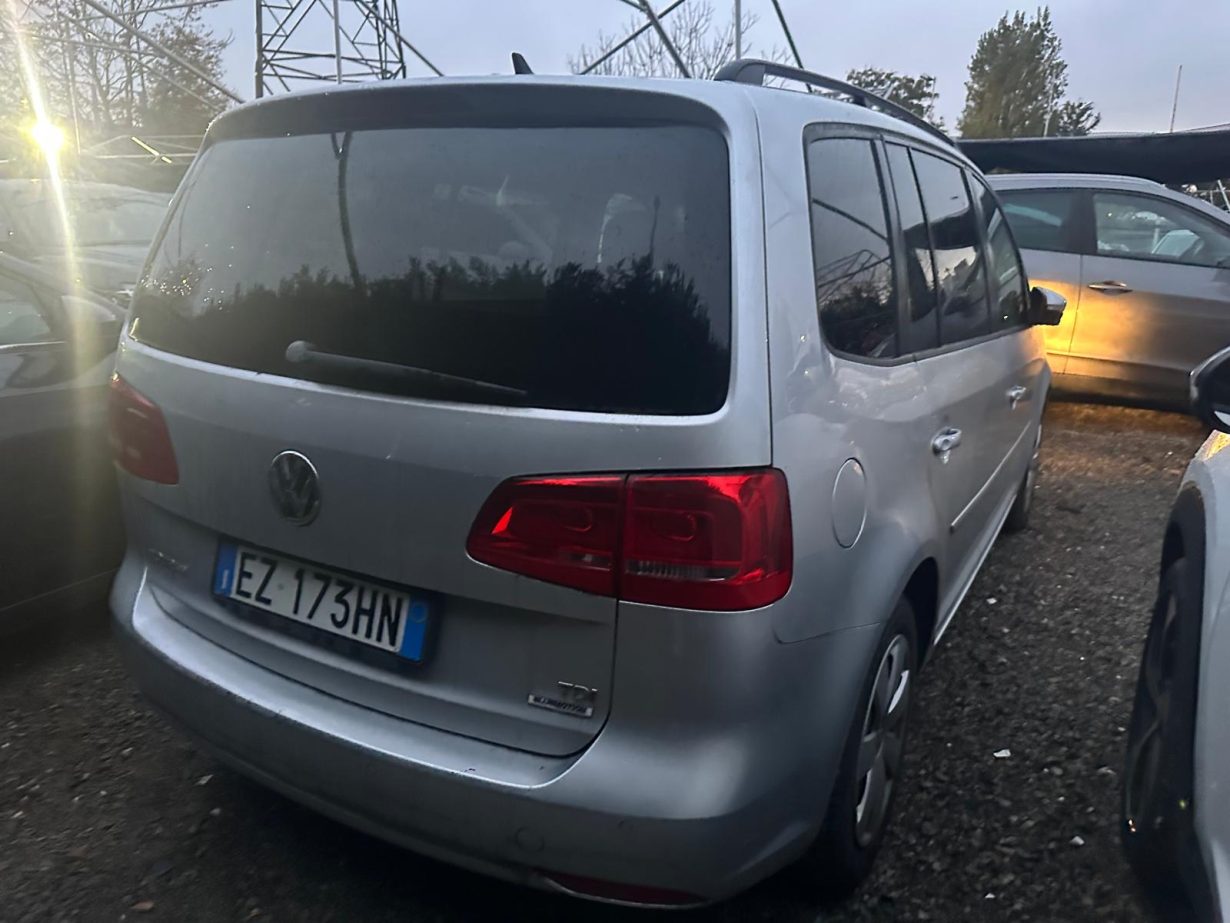 VOLKSWAGEN TOURAN 7 POSTI - immagine 4