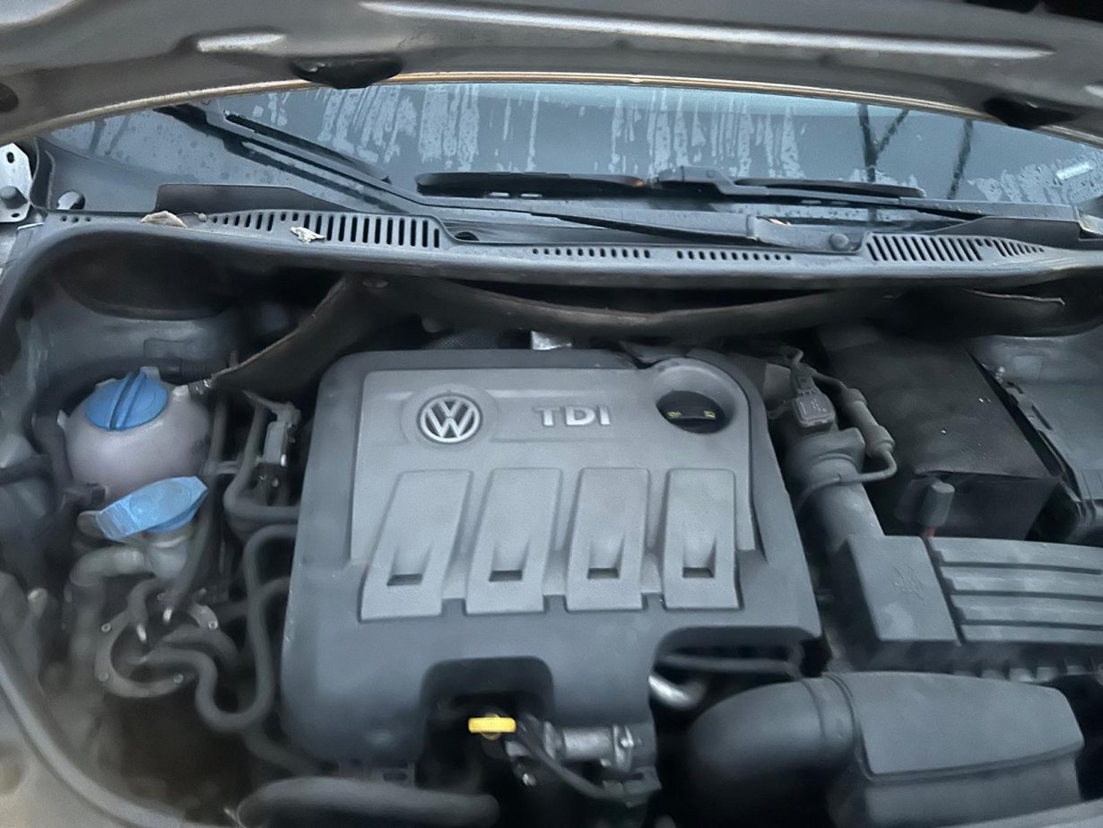 VOLKSWAGEN TOURAN 7 POSTI - immagine 10