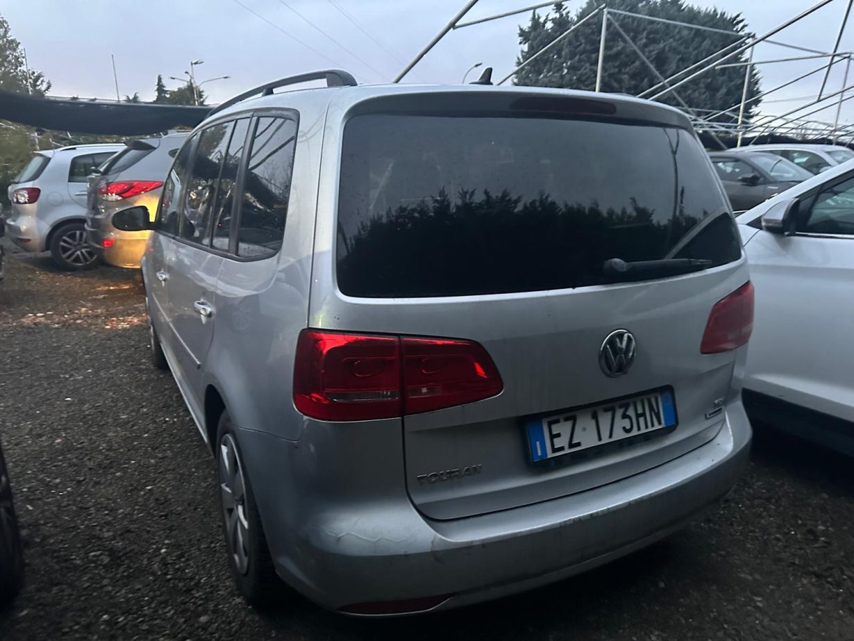 VOLKSWAGEN TOURAN 7 POSTI - immagine 5