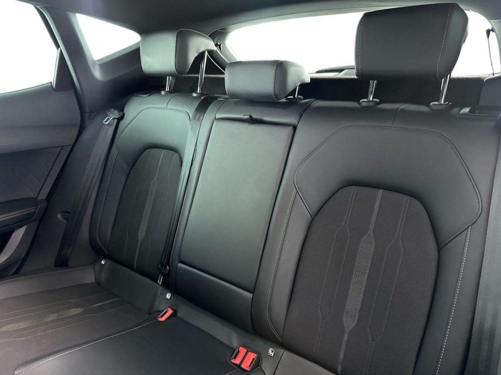 CUPRA Formentor 1.5 TSI DSG - immagine 12