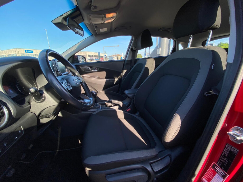 Hyundai Kona 1.6 CRDI 115 CV XTech - immagine 10
