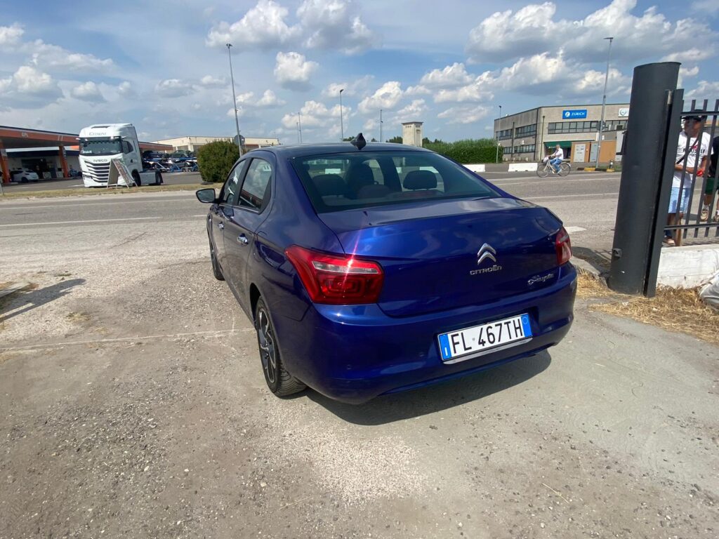 Citroen C-Elysee BlueHDi 100 Shine - immagine 6