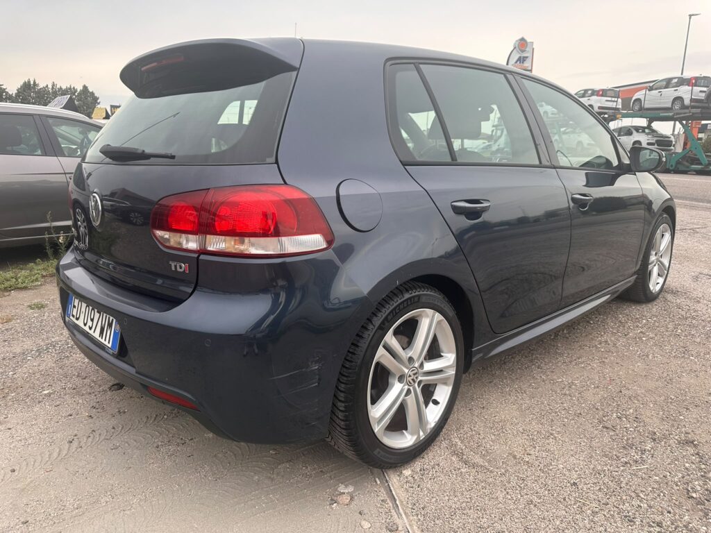 Volkswagen Golf 1.6 TDI DPF 5p. Comfortline - immagine 4