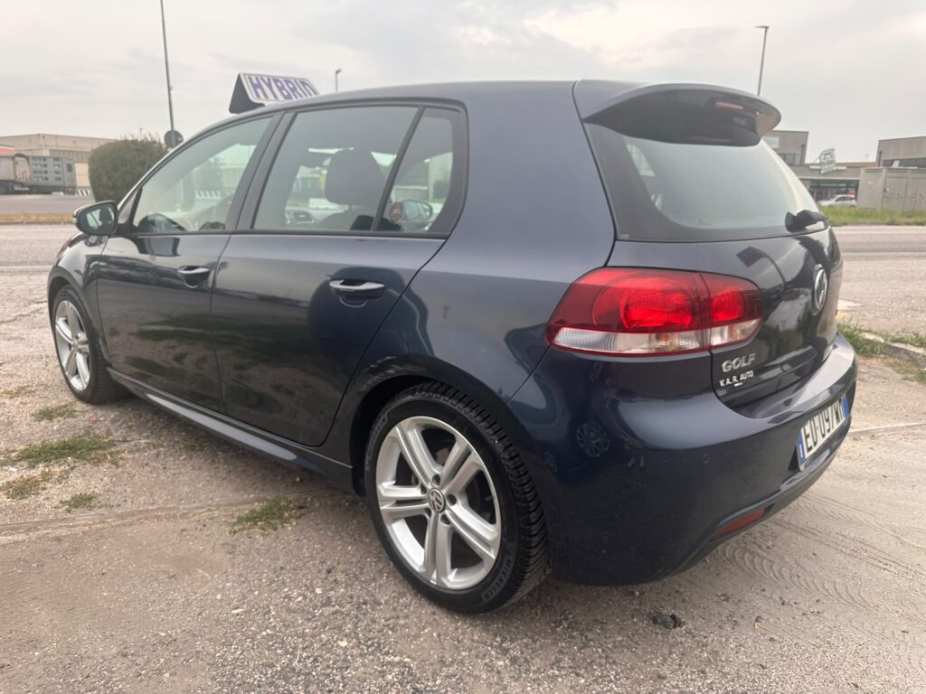 Volkswagen Golf 1.6 TDI DPF 5p. Comfortline - immagine 6